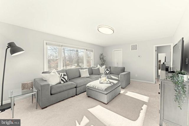 876 SHORE ACRES RD, Arnold, MD 21012