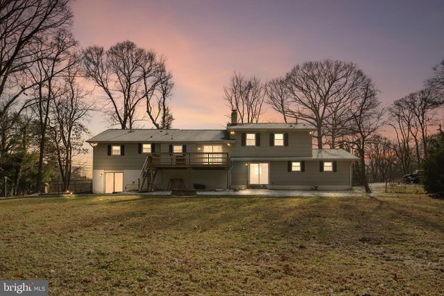 876 SHORE ACRES RD, Arnold, MD 21012