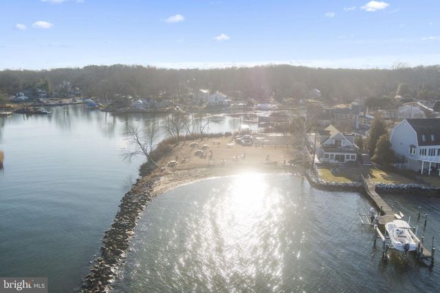 876 SHORE ACRES RD, Arnold, MD 21012