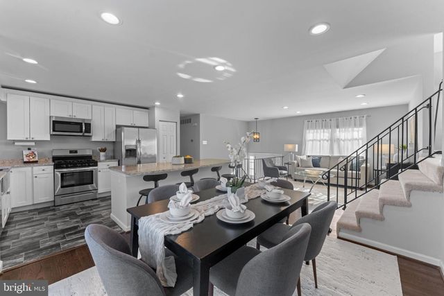 876 SHORE ACRES RD, Arnold, MD 21012