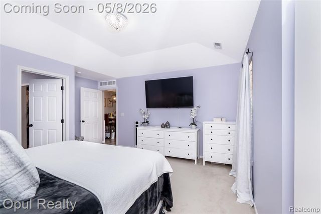 11762 Farmington Road, Livonia, MI 48150