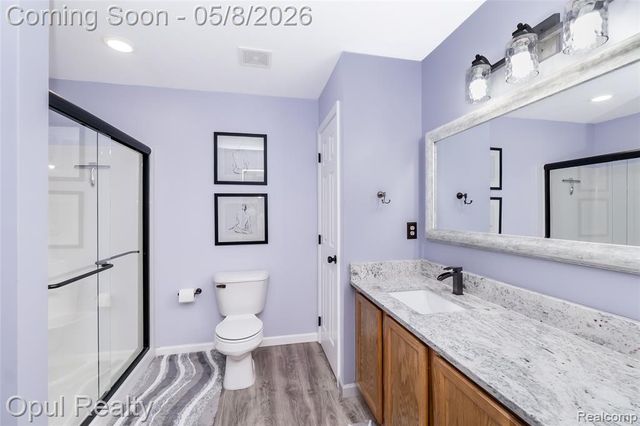 11762 Farmington Road, Livonia, MI 48150