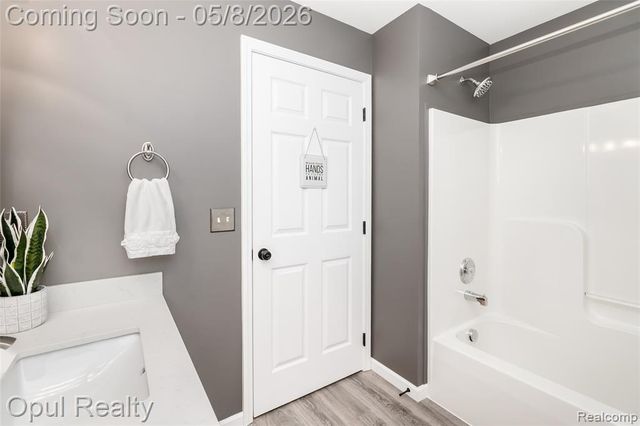 11762 Farmington Road, Livonia, MI 48150