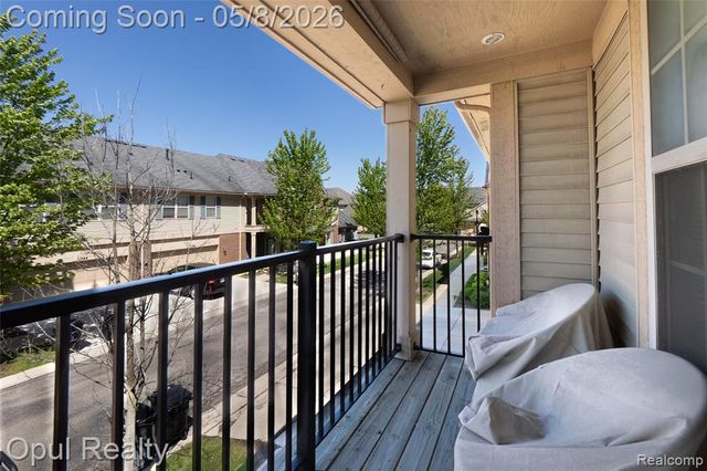 11762 Farmington Road, Livonia, MI 48150
