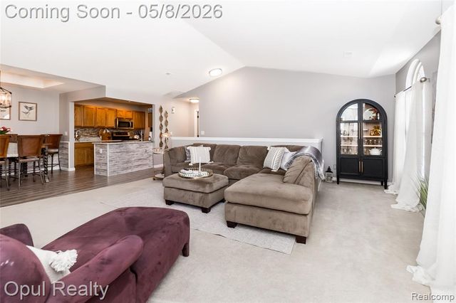 11762 Farmington Road, Livonia, MI 48150