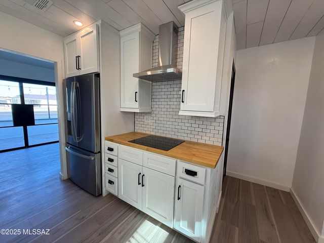 1204 S 1st Avenue, Safford, AZ 85546