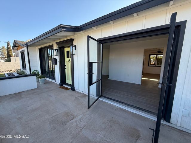 1204 S 1st Avenue, Safford, AZ 85546