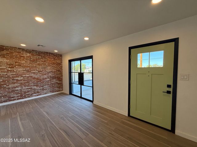 1204 S 1st Avenue, Safford, AZ 85546