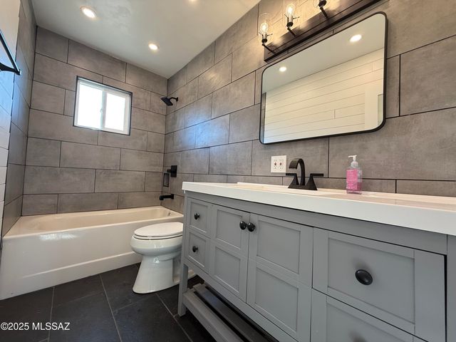 1204 S 1st Avenue, Safford, AZ 85546