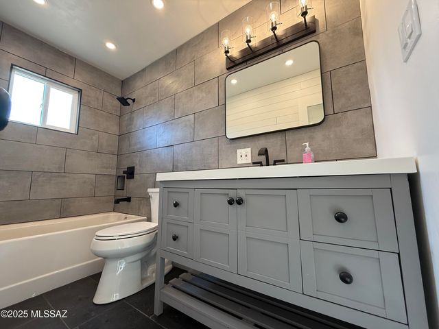 1204 S 1st Avenue, Safford, AZ 85546