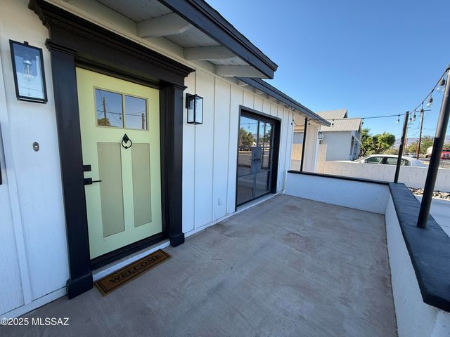 1204 S 1st Avenue, Safford, AZ 85546