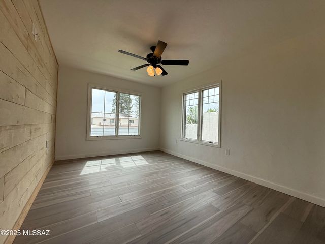 1204 S 1st Avenue, Safford, AZ 85546