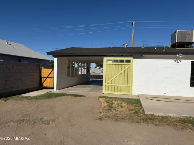 1204 S 1st Avenue, Safford, AZ 85546