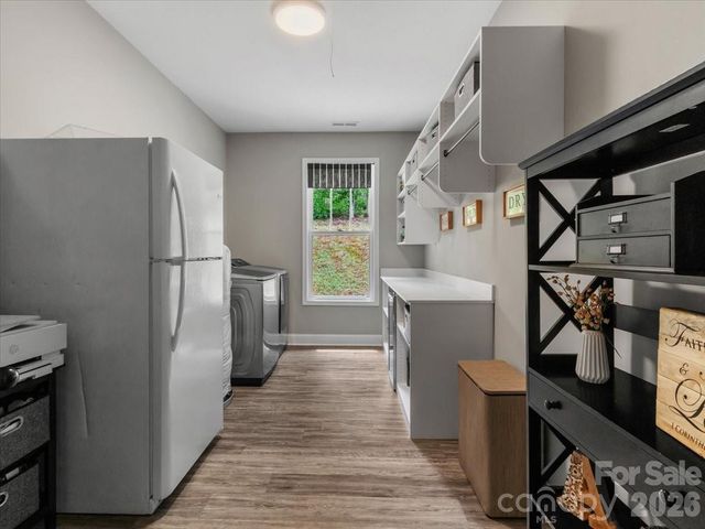 36 Cherry Ridge Lane, Weaverville, NC 28787