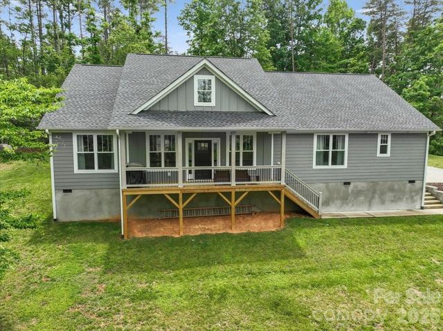 36 Cherry Ridge Lane, Weaverville, NC 28787