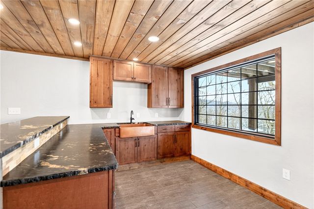 181 Alpine Heights Rd, Saltlick Twp, PA 15622