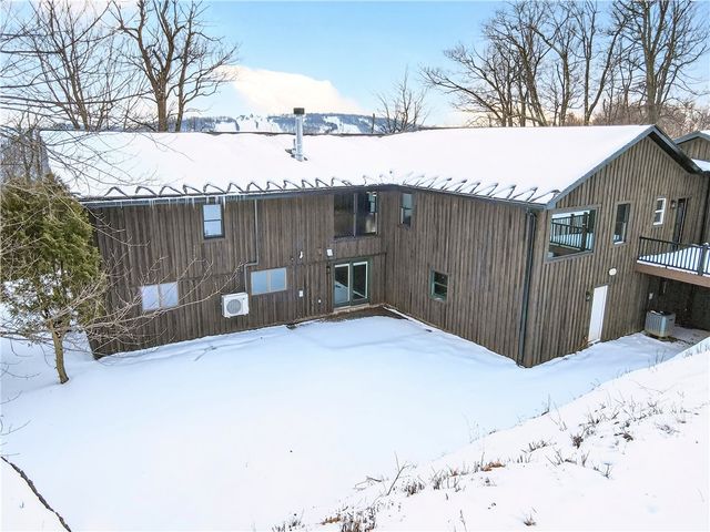 181 Alpine Heights Rd, Saltlick Twp, PA 15622