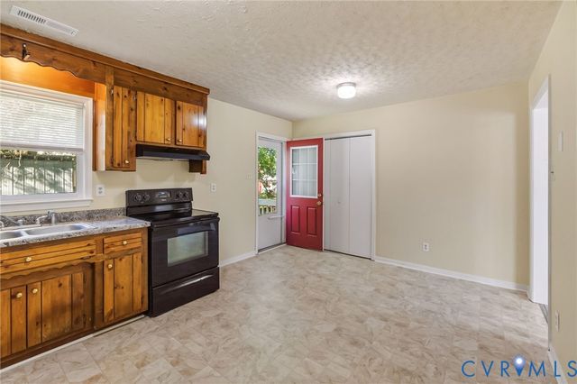 1300 Tabb Ave, Hopewell, VA 23860