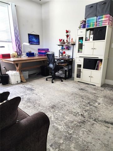 108 Oak Knolls Circle, Sebring, FL 33876