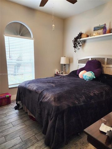 108 Oak Knolls Circle, Sebring, FL 33876