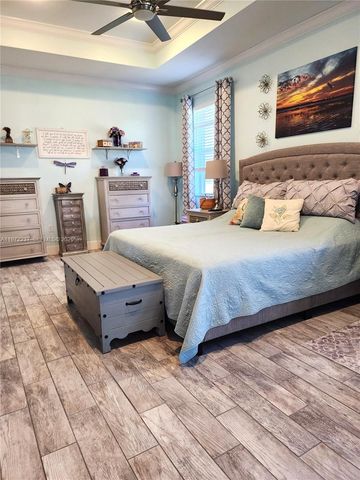 108 Oak Knolls Circle, Sebring, FL 33876