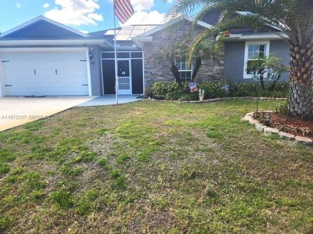 108 Oak Knolls Circle, Sebring, FL 33876