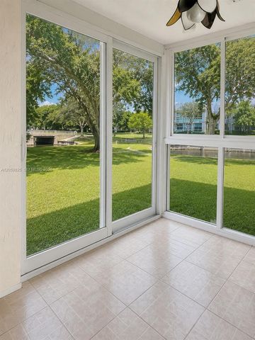 8340 Sands Point Boulevard p107, Tamarac, FL 33321