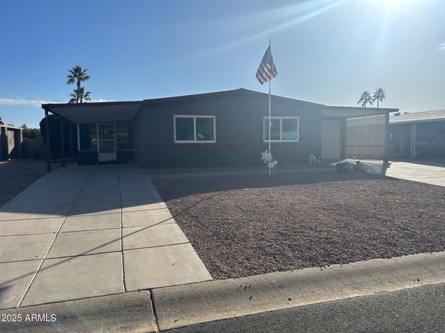 26607 S Maricopa Place, Sun Lakes, AZ 85248