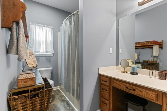 621 Brandon Rd, Manchester, TN 37355