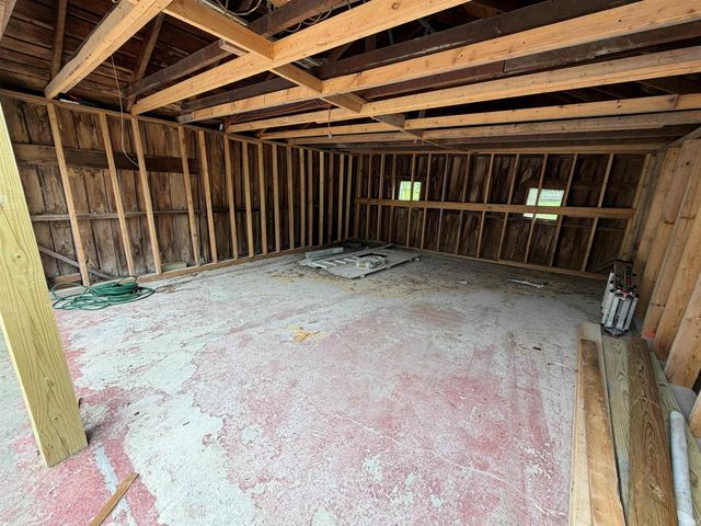 410 18th Street, Bedford, IN 47421