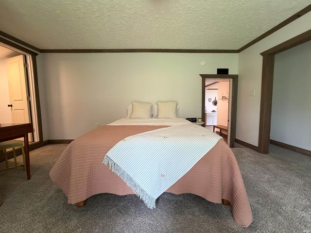 410 18th Street, Bedford, IN 47421