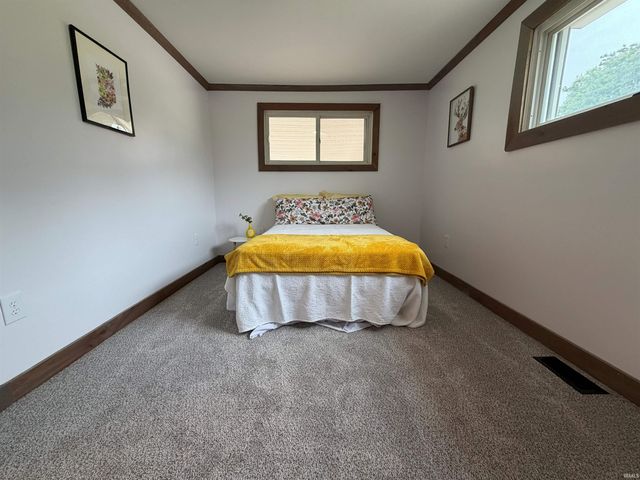 410 18th Street, Bedford, IN 47421