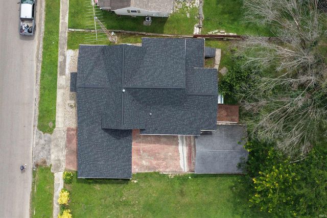 410 18th Street, Bedford, IN 47421