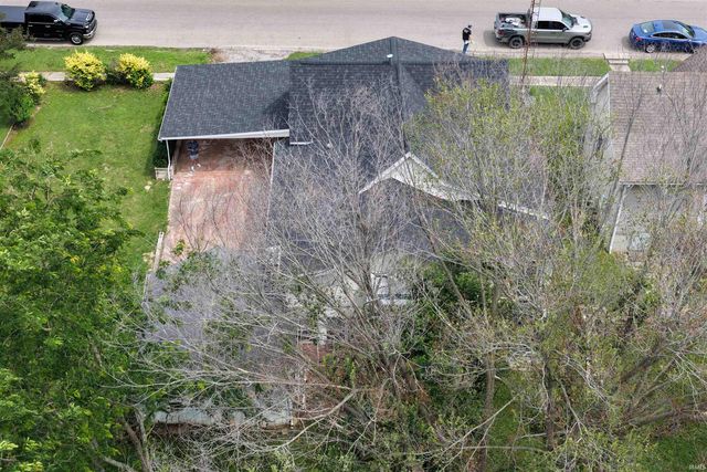 410 18th Street, Bedford, IN 47421