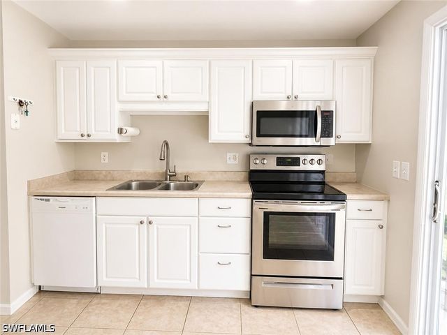 5410 16th PL SW B-1, Naples, FL 34116