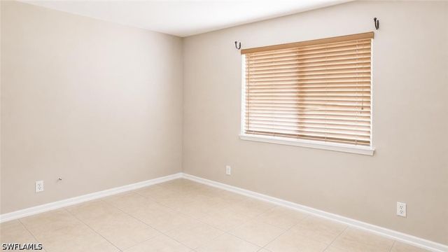 5410 16th PL SW B-1, Naples, FL 34116