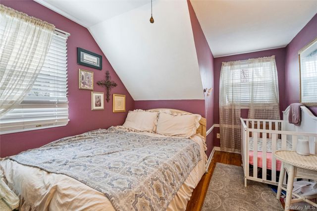 36 Lakewood Avenue, Ronkonkoma, NY 11779