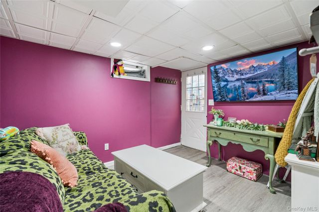 36 Lakewood Avenue, Ronkonkoma, NY 11779