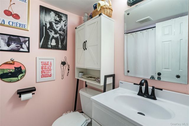 36 Lakewood Avenue, Ronkonkoma, NY 11779