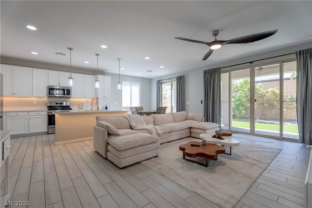 7061 Tilligerry Street, North Las Vegas, NV 89084 — photo 5