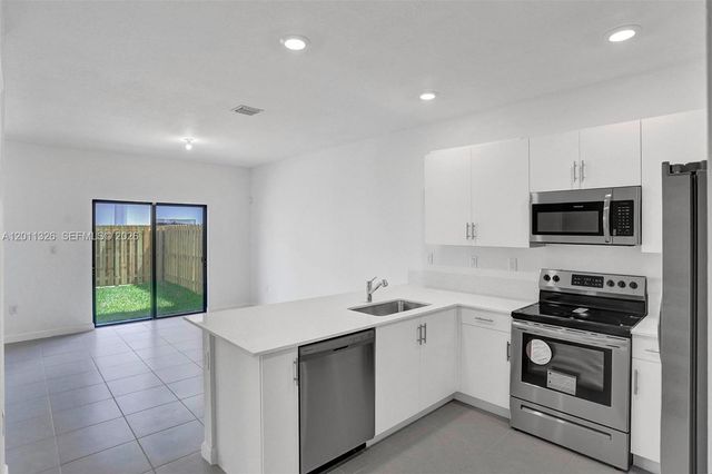 13375 SW 287 STREET, Homestead, FL 33033