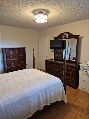 7797 Golf Cir Drive 206, Margate, FL 33063
