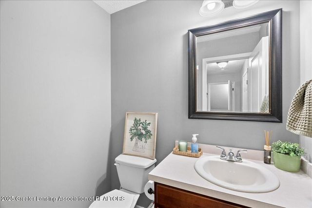 3590 Beal Lane, Mason, MI 48854