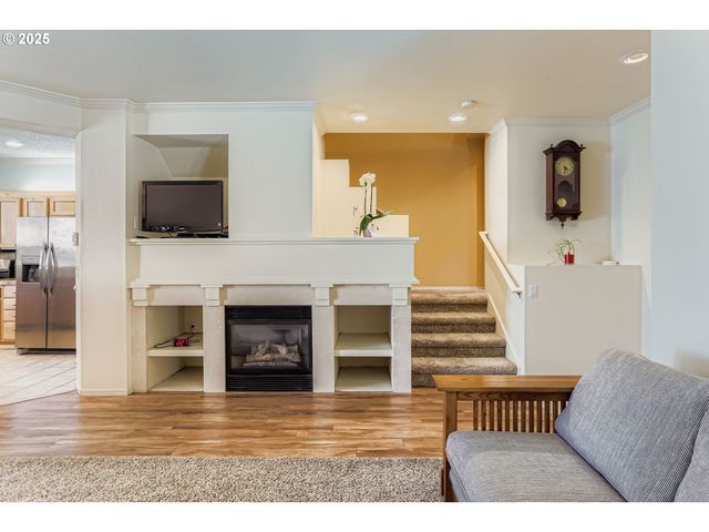 1860 Ne ORENCO STATION Pkwy, Hillsboro, OR 97124