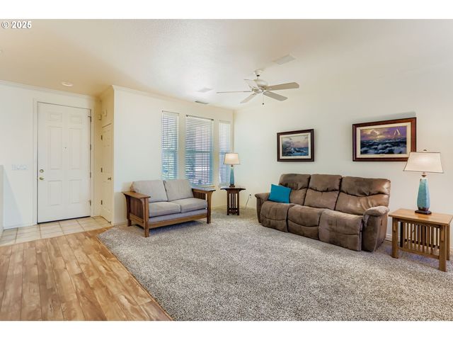 1860 Ne ORENCO STATION Pkwy, Hillsboro, OR 97124
