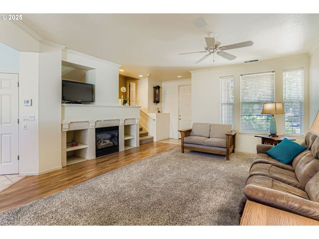 1860 Ne ORENCO STATION Pkwy, Hillsboro, OR 97124