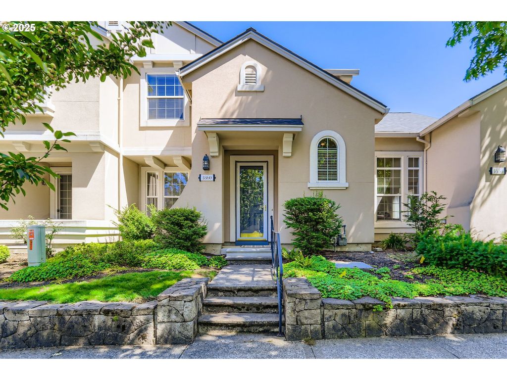 1860 Ne ORENCO STATION Pkwy, Hillsboro, OR 97124