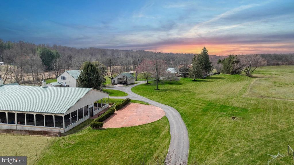 Image 9 of property listing at 15314 PRICEVILLE RD, Sparks Glencoe, MD 21152