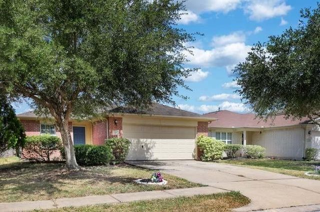 8426 Garrett Green Lane, Richmond, TX 77407