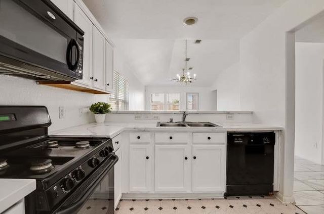 8426 Garrett Green Lane, Richmond, TX 77407